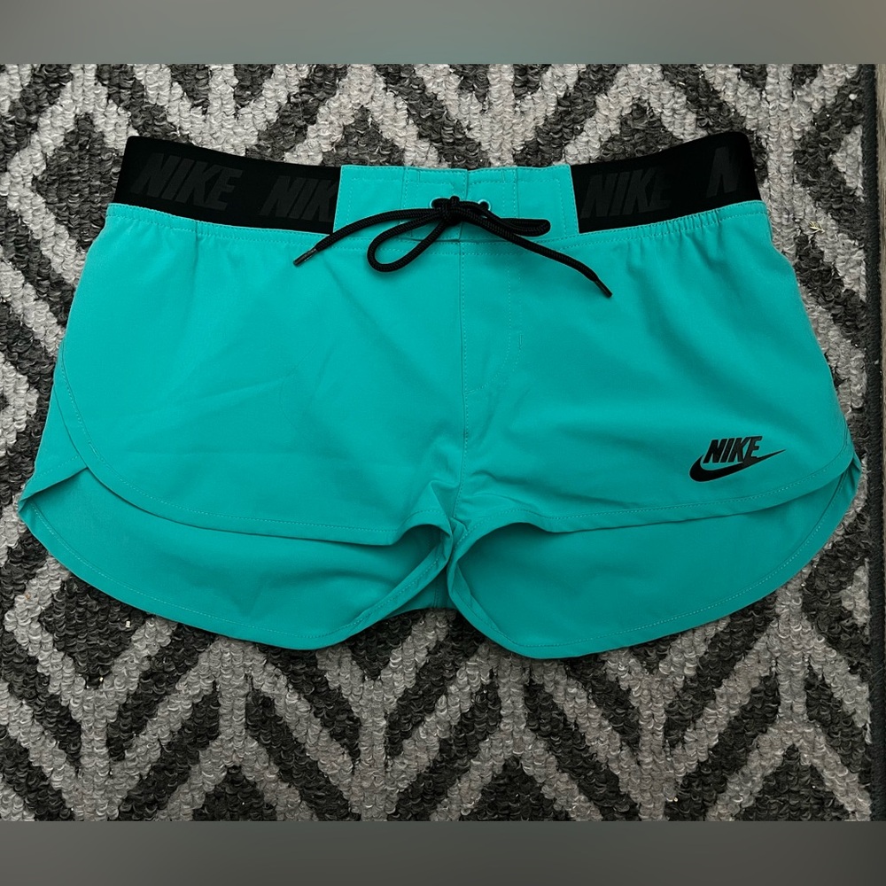 NWOT Nike Dri-Fit Athletic Running Shorts